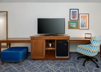 Hampton Inn Buffalo-Airport / Galleria Mall hotel thumbnail 7