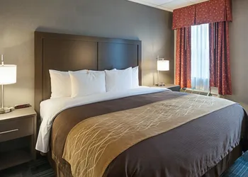 Comfort Inn Ballston hotel thumbnail 7
