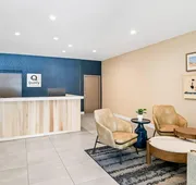 Quality Inn & Suites Hermosa Beach hotel detail image 3