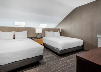 Somerset Lofts hotel thumbnail 4