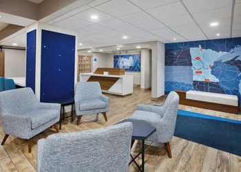 Holiday Inn Express & Suites Eden Prairie – Minneapolis by IHG hotel thumbnail 4