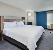 Holiday Inn Express & Suites Eden Prairie – Minneapolis by IHG hotel detail image 7