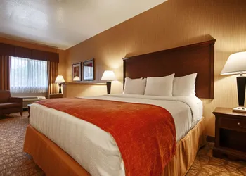 Best Western San Dimas Hotel & Suites hotel thumbnail 4