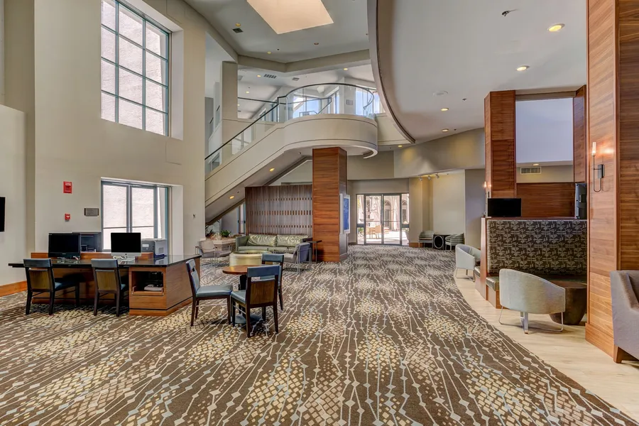 Hilton Phoenix Airport hotel detail image 2