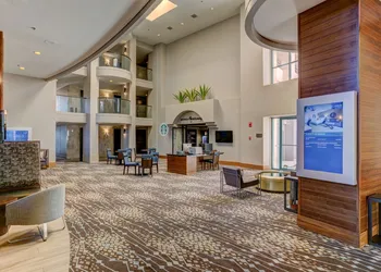 Hilton Phoenix Airport hotel thumbnail 3