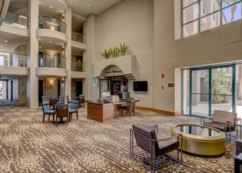 Hilton Phoenix Airport hotel thumbnail 4