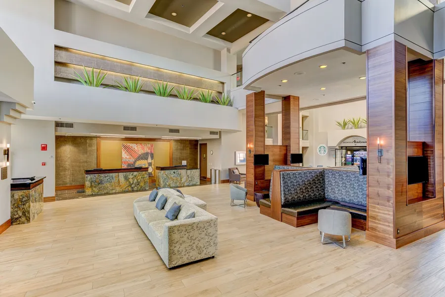 Hilton Phoenix Airport hotel detail image 6