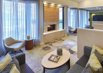 Courtyard by Marriott Chicago Wood Dale hotel thumbnail 3