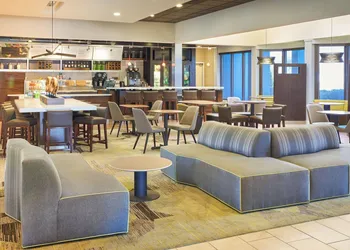 Courtyard by Marriott Chicago Wood Dale hotel thumbnail 4