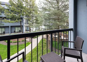 Courtyard by Marriott Chicago Wood Dale hotel thumbnail 7