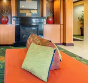 Fairfield Inn & Suites by Marriott Canton hotel detail image 3