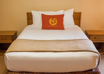 Wild Bear Inn hotel thumbnail 8