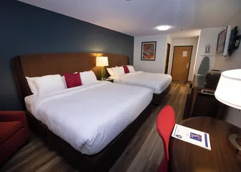 Alliance Hotel & Suites, a Howard Johnson by Wyndham hotel thumbnail 7
