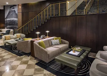 Crowne Plaza Cleveland at Playhouse Square by IHG hotel thumbnail 7