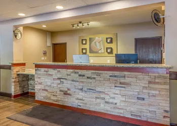 Comfort Inn Albuquerque Airport hotel thumbnail 2