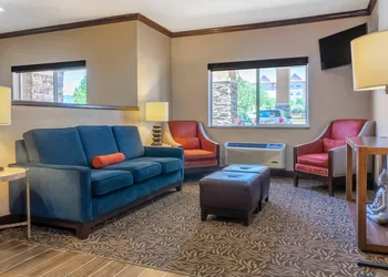 Comfort Inn Albuquerque Airport hotel thumbnail 3