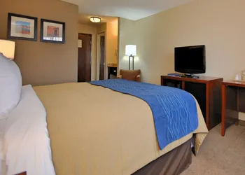 Comfort Inn Albuquerque Airport hotel thumbnail 6