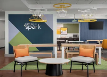 Spark by Hilton Tampa Brandon hotel thumbnail 2