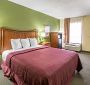 Quality Inn Merchants Drive hotel detail image 7