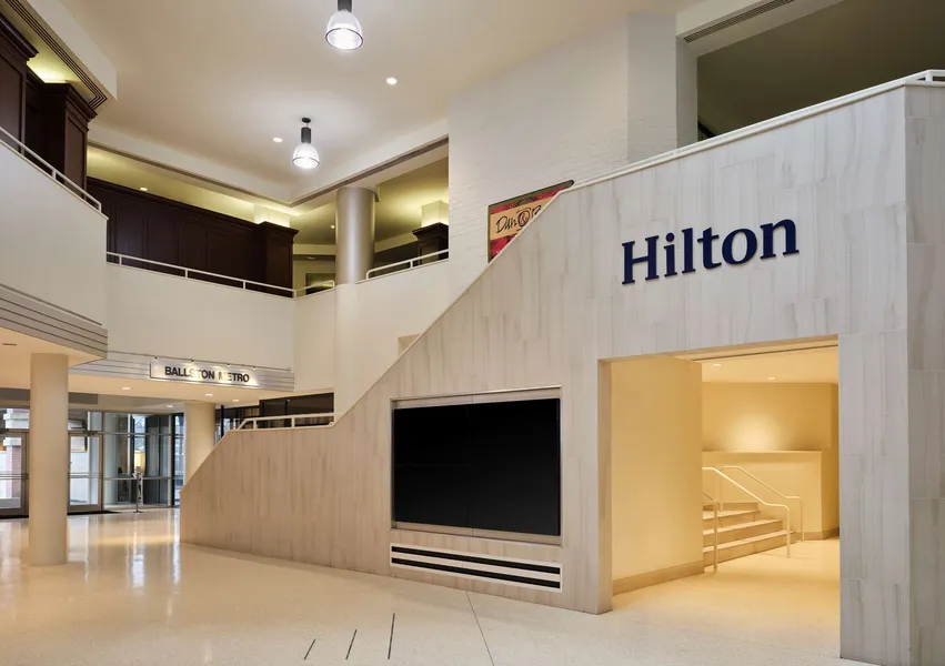 Hilton Arlington hotel detail image 2