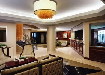 Hilton Arlington hotel thumbnail 4
