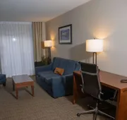 Comfort Inn & Suites Erie - Splash Lagoon Indoor Waterpark hotel detail image 5