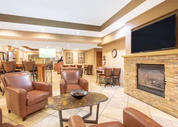 AmericInn by Wyndham Madison West hotel thumbnail 2