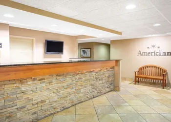 AmericInn by Wyndham Madison West hotel thumbnail 6