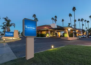 Travelodge by Wyndham Palm Springs hotel thumbnail 3