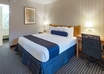 Travelodge by Wyndham Palm Springs hotel thumbnail 7