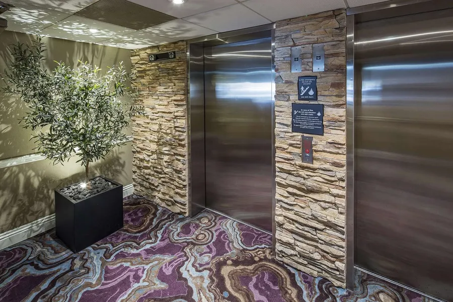 Hampton Inn San Diego-Kearny Mesa hotel detail image 6