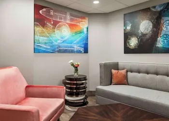 Hampton Inn Chicago-O'Hare International Airport hotel thumbnail 2