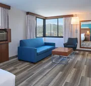 Holiday Inn Express Waikiki by IHG hotel detail image 5