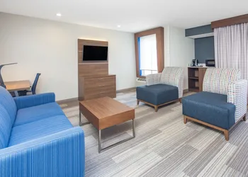 Holiday Inn Express San Diego Airport - Old Town by IHG hotel thumbnail 7