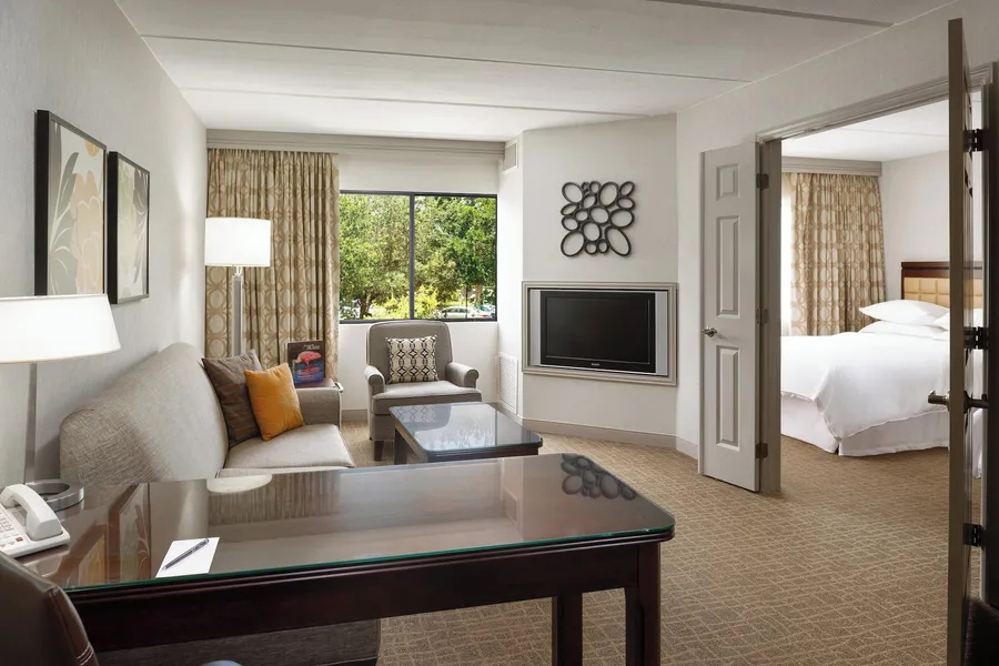 Sheraton Suites Orlando Airport hotel detail image 6