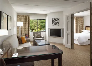 Sheraton Suites Orlando Airport hotel thumbnail 6