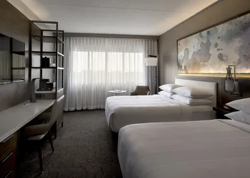 Marriott Melville Long Island hotel thumbnail 6