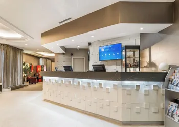 Ramada Plaza by Wyndham Niagara Falls hotel thumbnail 6