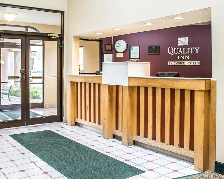 Quality Inn Elyria hotel detail image 2