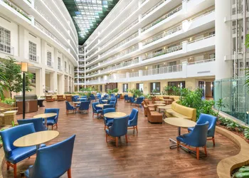 Embassy Suites by Hilton Alexandria Old Town hotel thumbnail 3