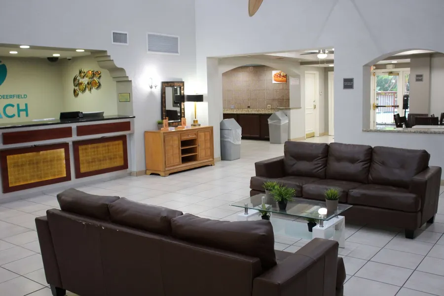 Boca Suites Deerfield Beach, SureStay Collection by BW hotel detail image 2