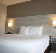 Boca Suites Deerfield Beach, SureStay Collection by BW hotel detail image 7