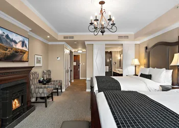 Oak Bay Beach Hotel hotel thumbnail 5