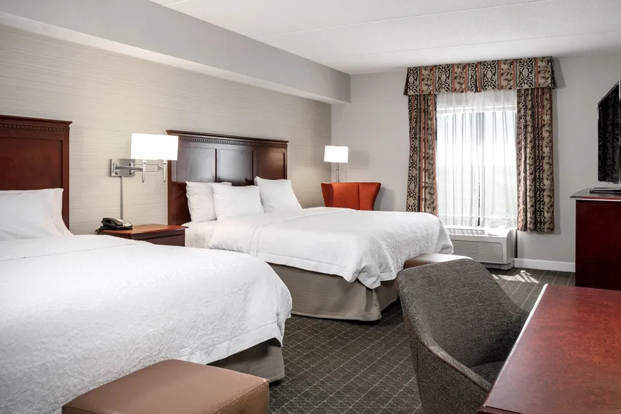 Hampton Inn & Suites Toledo-Perrysburg hotel detail image 2