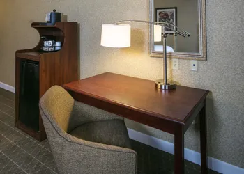 Hampton Inn & Suites Toledo-Perrysburg hotel thumbnail 5