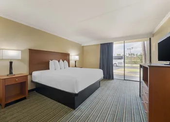 Best Western International Speedway Hotel hotel thumbnail 8