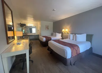Garden Inn Homestead hotel thumbnail 8