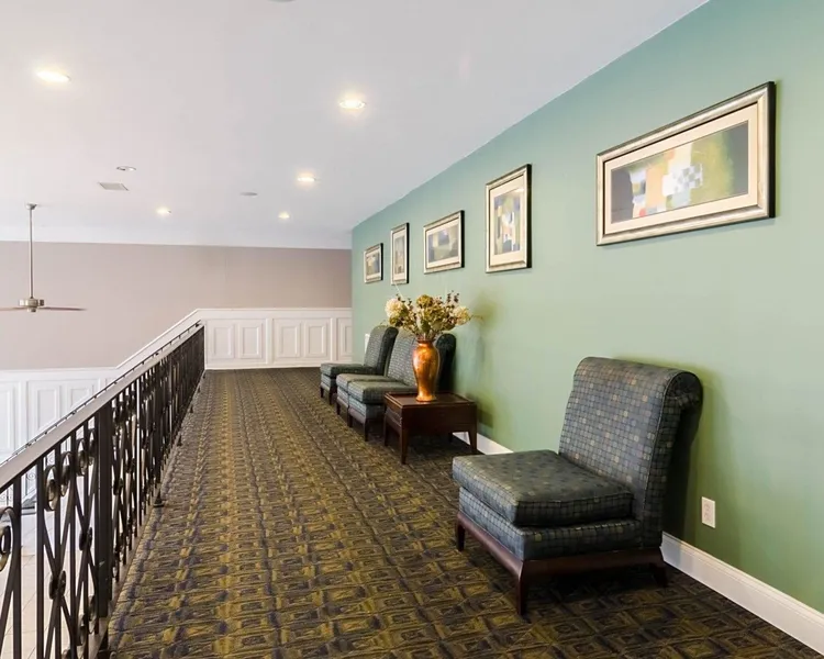 Rodeway Inn & Suites Williamsburg Central hotel detail image 2