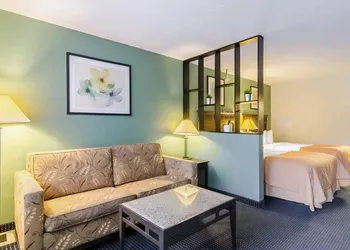 Rodeway Inn & Suites Williamsburg Central hotel thumbnail 7