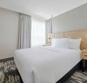 Sandman Signature Mississauga Hotel hotel detail image 4